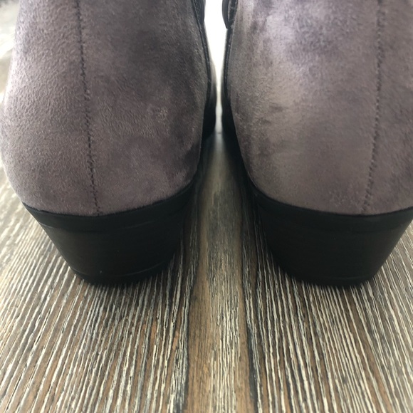 KAPTENE Chatty Western Heel Round Toe Booties - Picture 7 of 9